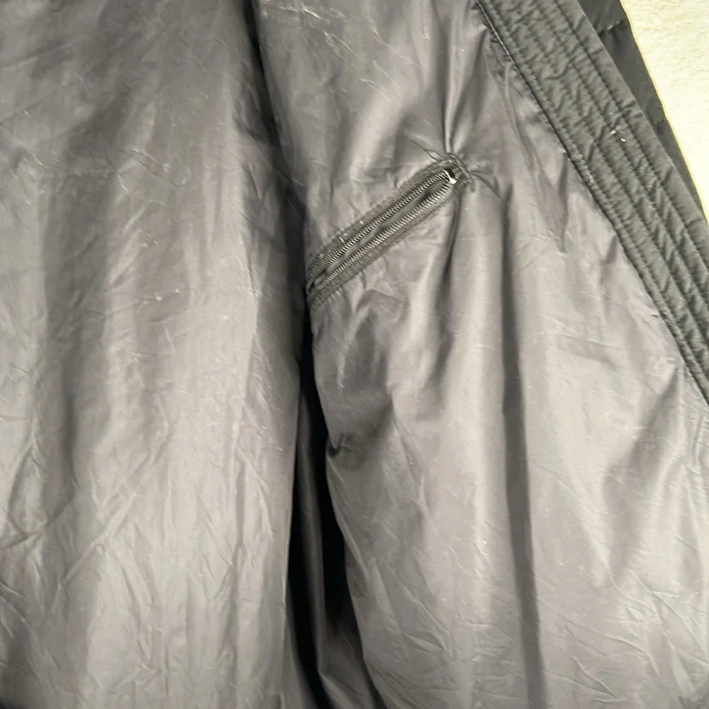 Land's End Boy's Black Down Winter‎ Puffer Jacket with Hoodie Size Small 6/8